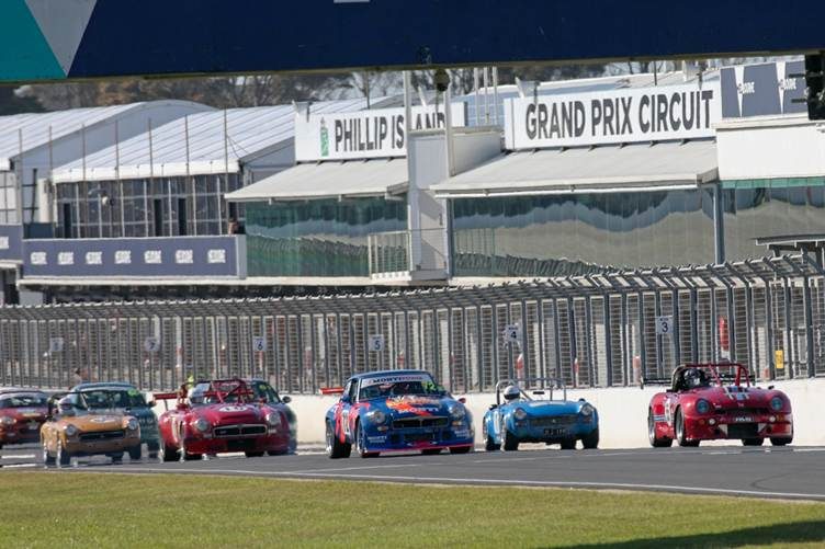 MG and IB racers on the start Line at Phillip Island     (Photo Kaye Trathen)
